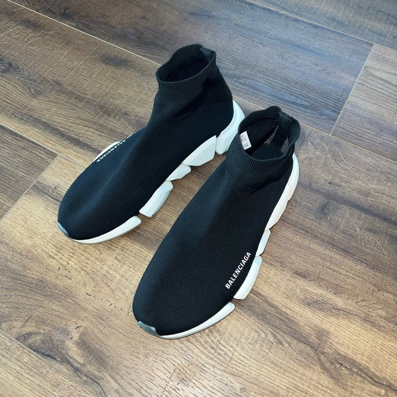 Balenciaga Speed 2.0 Clear Sole Recycled Knit Sneakers - Picture 4 of 10